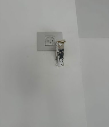 גימור רשלני בהכנת תשתית למזגן